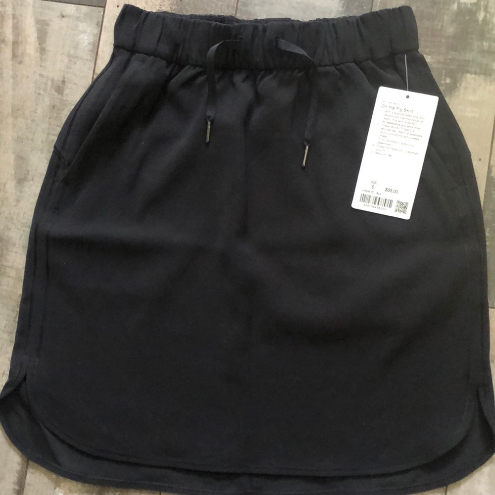 Lulemon on the fly skirt size 6